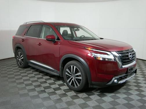 2023 Nissan Pathfinder Platinum 4WD