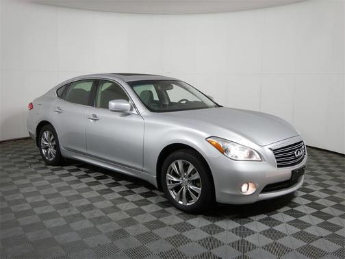 2012 INFINITI M37x Base