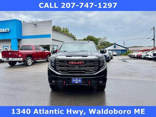 2023 GMC Sierra 1500 AT4