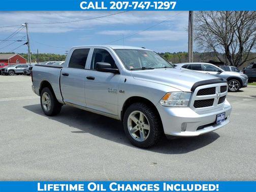 Brilliant Black Crystal Pearlcoat 2017 RAM 1500 Express
