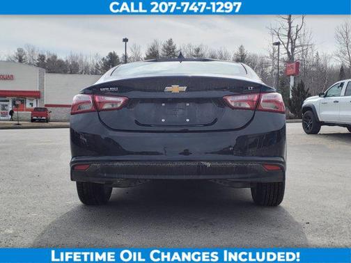 2022 Chevrolet Malibu FWD LT