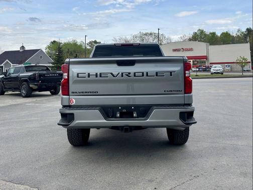 Sterling Gray Metallic 2026 Chevrolet Silverado 1500 Custom
