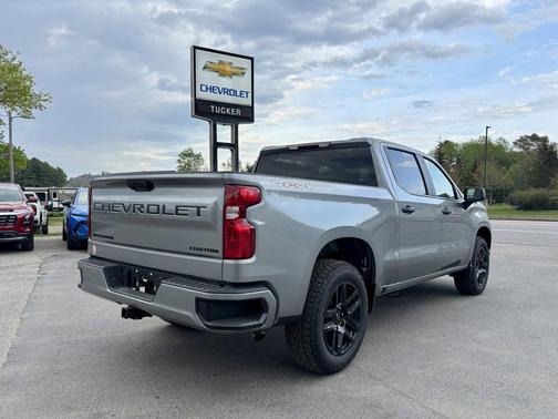 Sterling Gray Metallic 2026 Chevrolet Silverado 1500 Custom