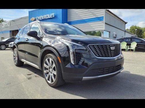 Stellar Black Metallic 2019 Cadillac XT4 Premium Luxury