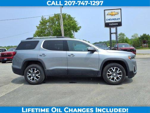 2023 GMC Acadia AWD SLT