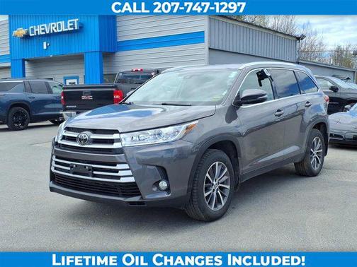 Predawn Gray Mica 2019 Toyota Highlander XLE