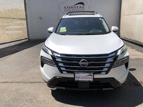 2025 Nissan Rogue Platinum