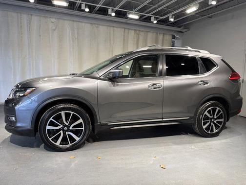 2017 Nissan Rogue Platinum