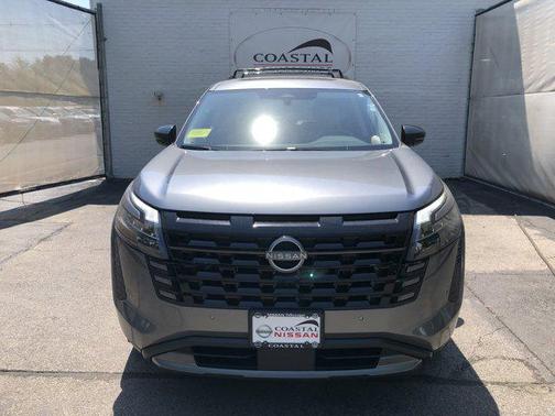 LIGHT GRAY/GUN METALL 2026 Nissan Pathfinder SL