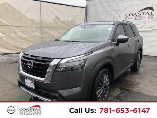 2025 Nissan Pathfinder SL 4WD