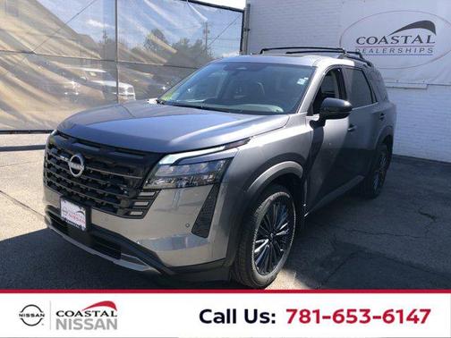 CHARCOAL/GUN METALL 2026 Nissan Pathfinder SL