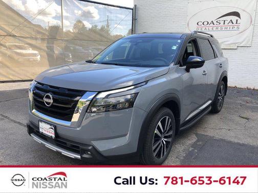 2025 Nissan Pathfinder Platinum 4WD