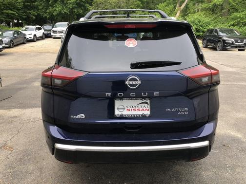 Deep Ocean Blue Pearl 2026 Nissan Rogue Platinum