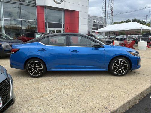 2025 Nissan Sentra SR