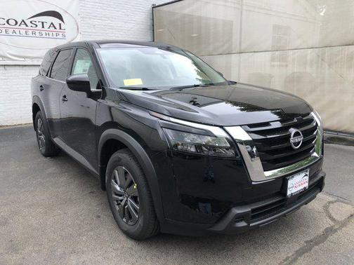 2025 Nissan Pathfinder S 4WD
