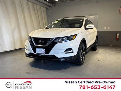Pearl White Tricoat 2022 Nissan Rogue Sport SL