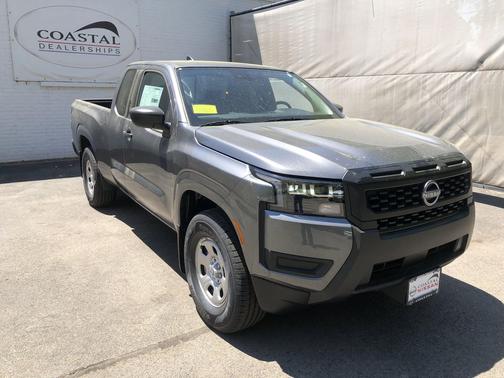 Gun Metallic 2026 Nissan Frontier S