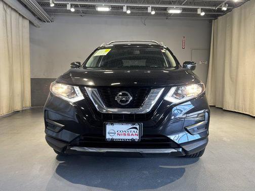 Magnetic Black Pearl 2020 Nissan Rogue SV