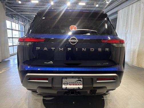 Deep Ocean Blue Pearl 2026 Nissan Pathfinder SL