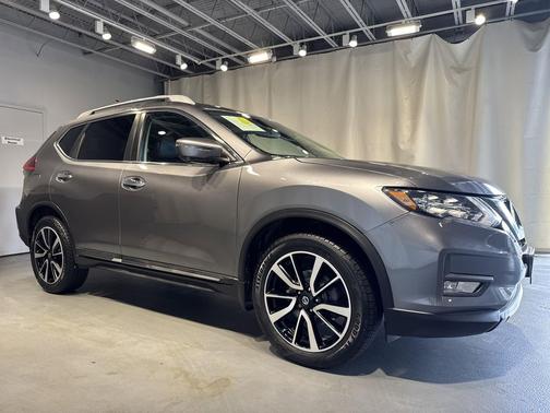 Gun Metallic 2020 Nissan Rogue SL