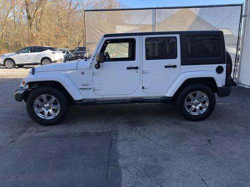 2016 Jeep Wrangler Unlimited Sahara
