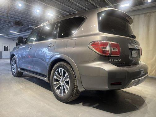 2017 Nissan Armada SL