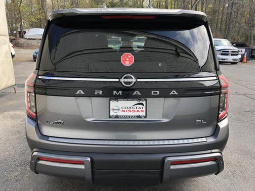 2025 Nissan Armada SL 4WD