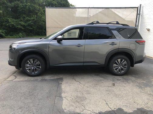 2025 Nissan Pathfinder SV 4WD
