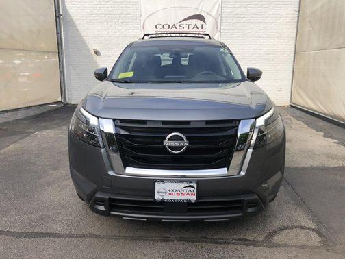 2025 Nissan Pathfinder SV 4WD