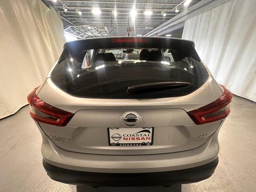 2022 Nissan Rogue Sport S