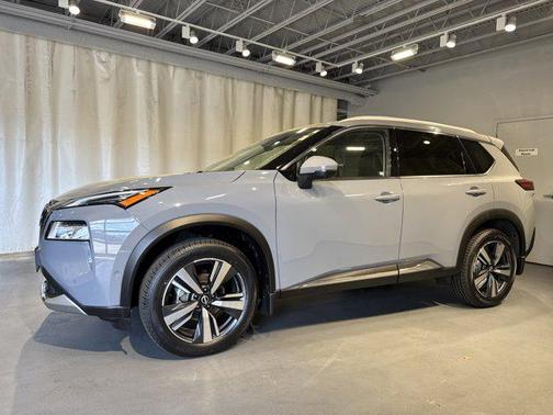 Boulder Gray Pearl 2023 Nissan Rogue Platinum