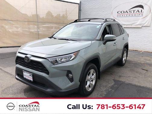 2020 Toyota RAV4 XLE