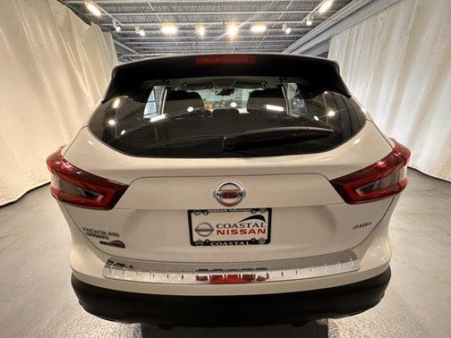 2022 Nissan Rogue Sport S