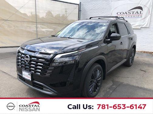 Super Black 2026 Nissan Pathfinder SL