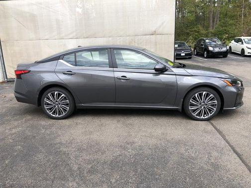 Gun Metallic 2026 Nissan Altima SV AWD