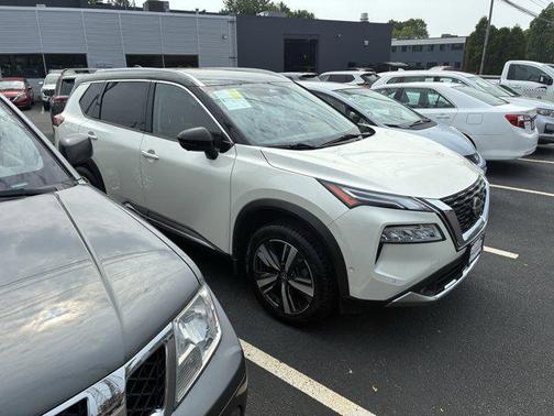 2021 Nissan Rogue Platinum
