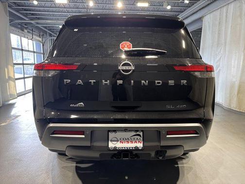 Super Black 2026 Nissan Pathfinder SL