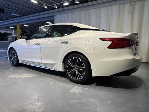 2017 Nissan Maxima 3.5 Platinum
