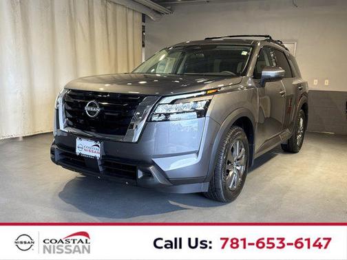 2025 Nissan Pathfinder SV 4WD