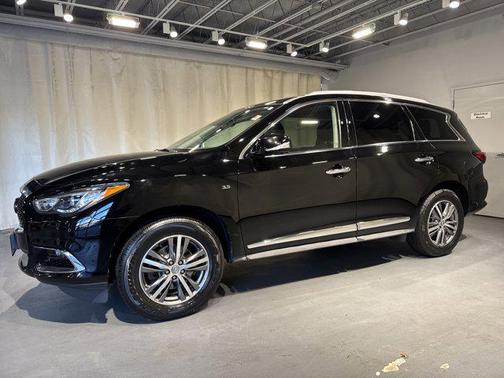 2020 INFINITI QX60 Luxe