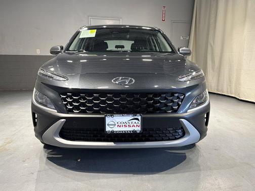 2022 Hyundai KONA SE