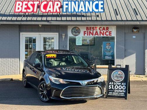 Black 2017 Toyota Avalon Hybrid Limited