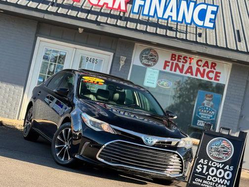 Black 2017 Toyota Avalon Hybrid Limited