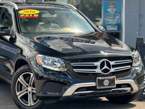 Black 2016 Mercedes-Benz GLC-Class GLC 300 4MATIC
