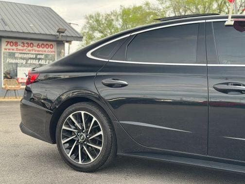 Black 2020 Hyundai SONATA SEL Plus