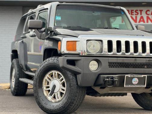 Black 2006 Hummer H3