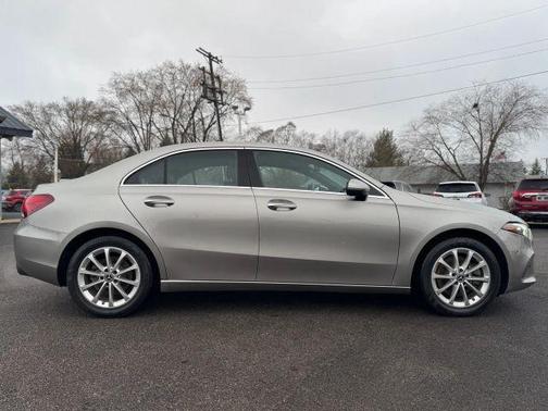 2019 Mercedes-Benz A-Class A 220 4MATIC