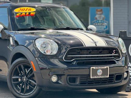 Black 2016 MINI Countryman Cooper S