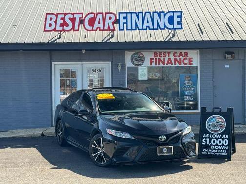 2020 Toyota Camry Hybrid SE