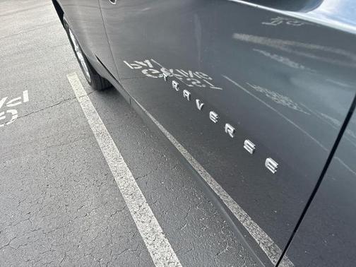 2019 Chevrolet Traverse LT Cloth